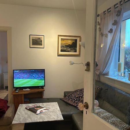 Apartamento Tig Monbretia Dingle Exterior foto